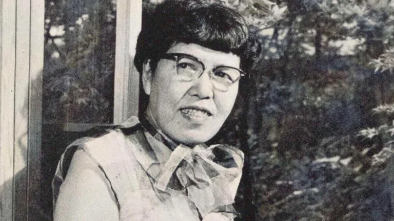 nobuko yoshiya