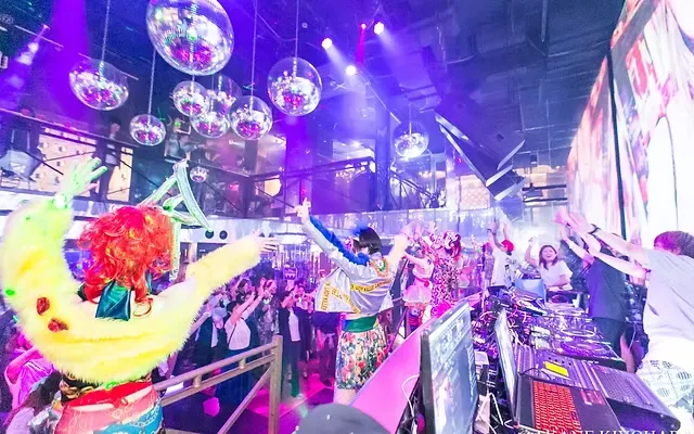 Fun Lesbian Events in Japan 12 image 8