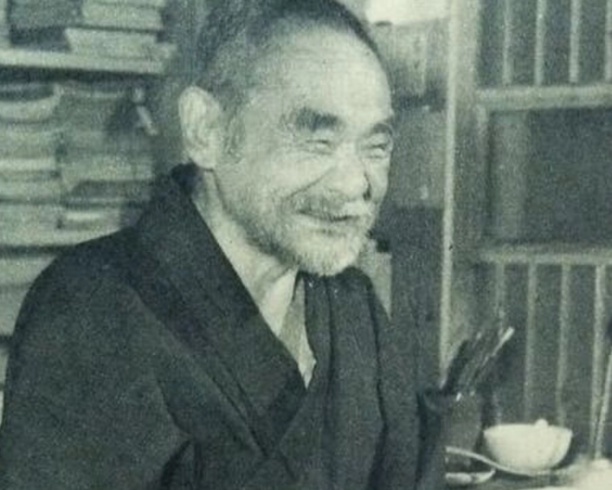 What Is Shibari? Japanese Rope Bondage, History & Queer Culture 13 Seiu Ito, a prominent Japanese painter and author, is widely recognised in art history as a pioneer of modern kinbaku imagery.
